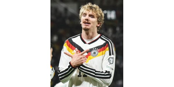 Alemania avanza a la fase final del Mundial: el delantero centro brilla e inaugura una nueva era